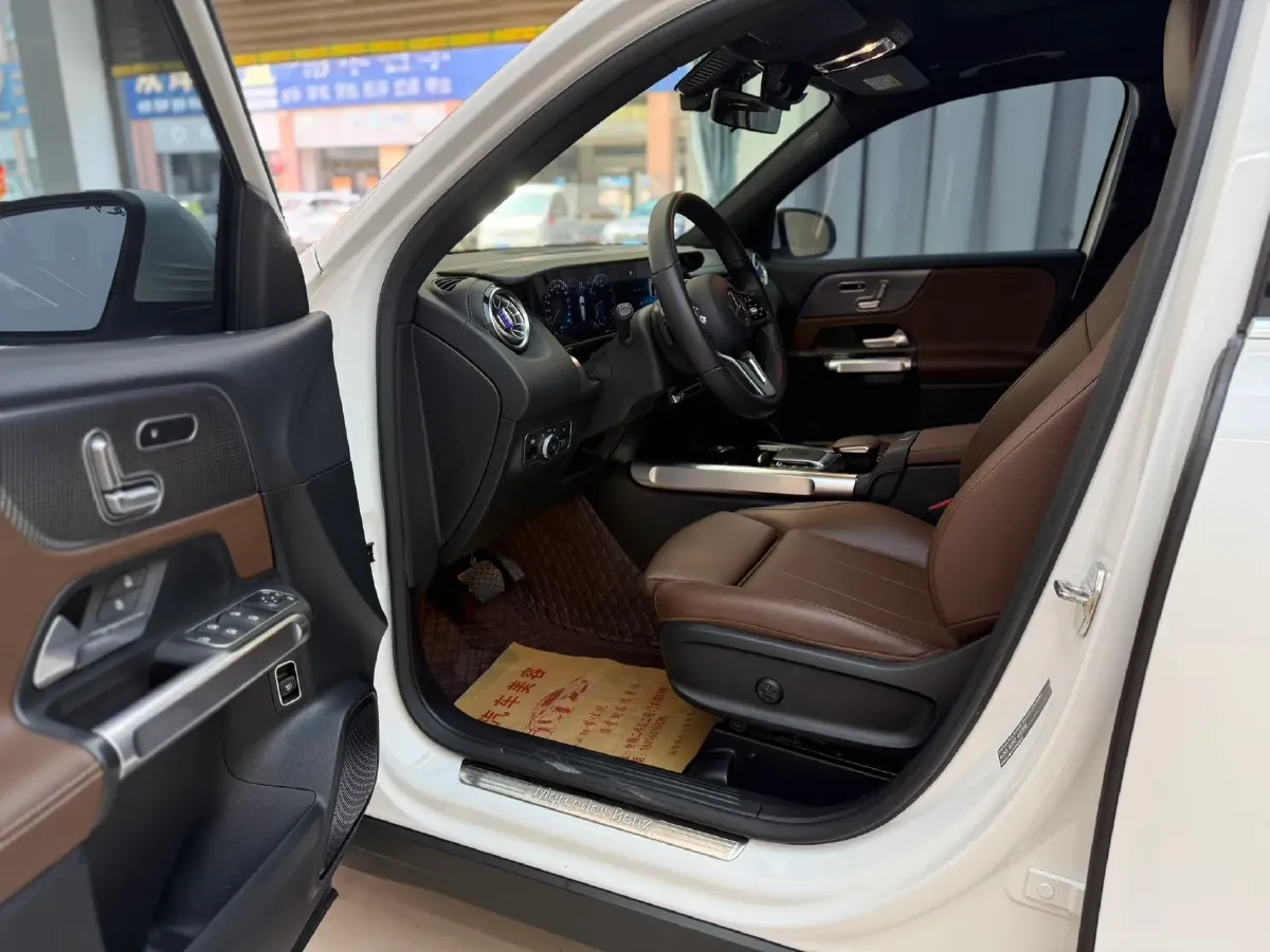 2021 Mercedes-Benz GLB Class 1.3T 163HP L4 7DCT,autocango,china used car exporter,china ev exporter,chinese used car exporter,chinese used ev exporter