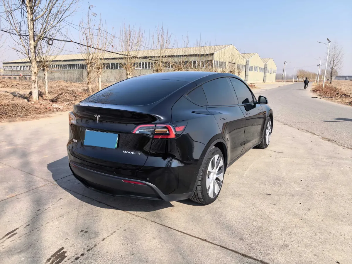 2022 Tesla Model Y BEV 60KWH,autocango,china used car exporter,china ev exporter,chinese used car exporter,chinese used ev exporter