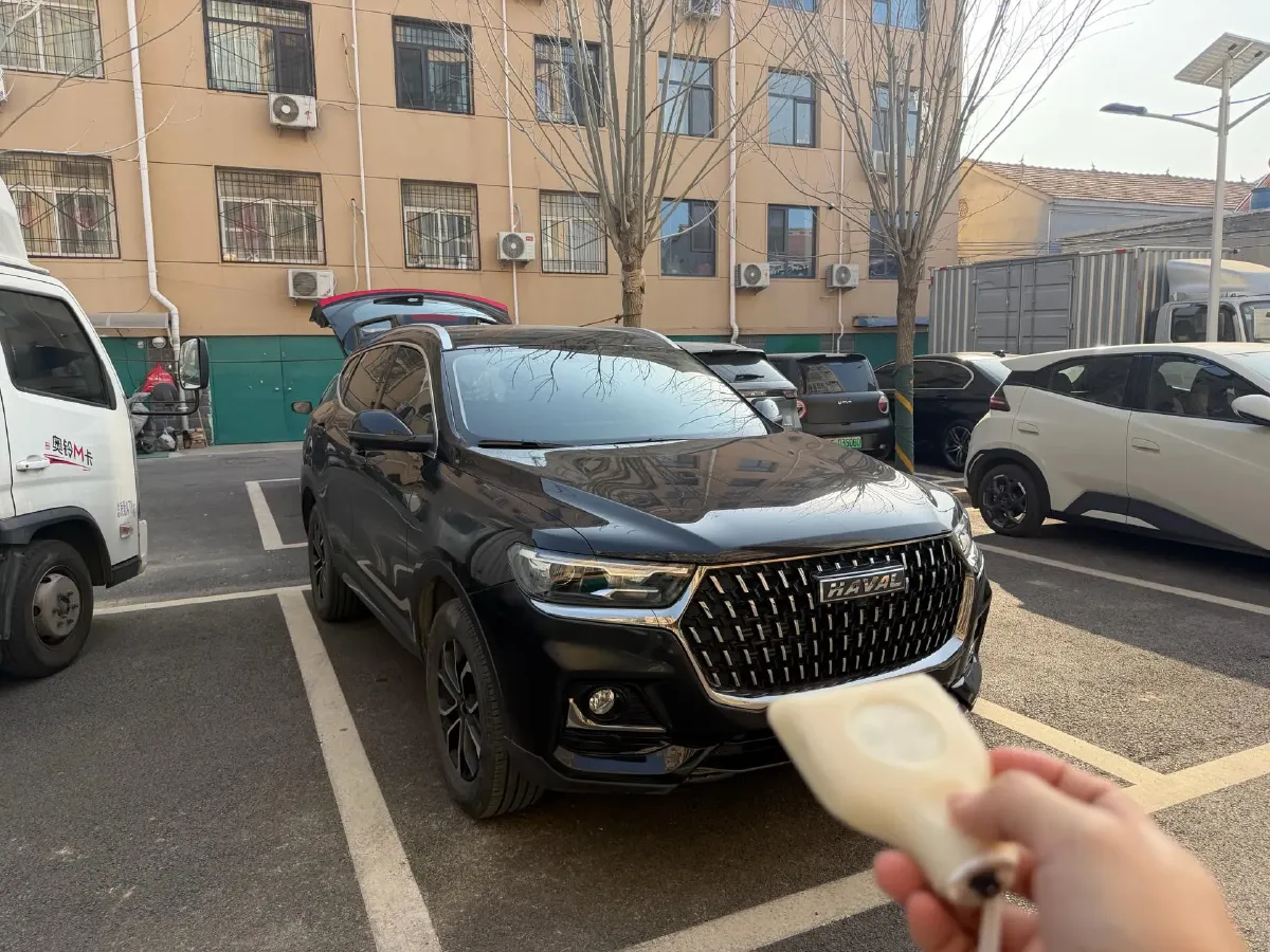 2023 Haval H6 1.5T 150HP L4 7DCT,autocango,china used car exporter,china ev exporter,chinese used car exporter,chinese used ev exporter