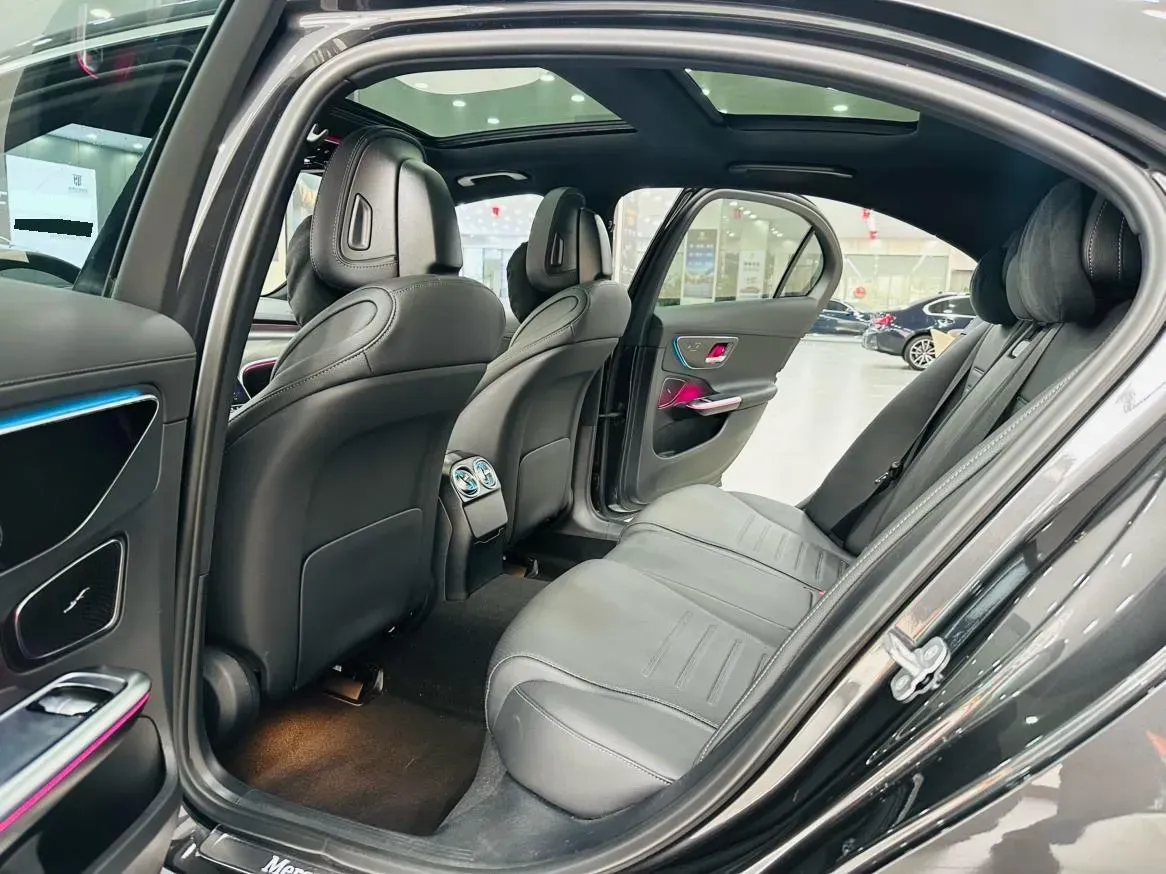 2024 Mercedes-Benz C Class 1.5T 204HP L4 9AT,autocango,china used car exporter,china ev exporter,chinese used car exporter,chinese used ev exporter