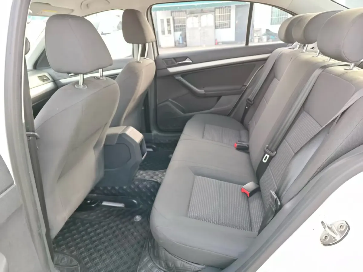 2018 Volkswagen Lavida 1.5L 112HP L4 6AT,autocango,china used car exporter,china ev exporter,chinese used car exporter,chinese used ev exporter