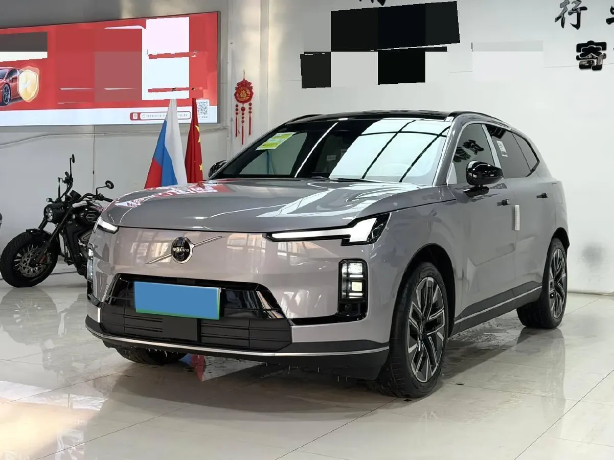 2026 Volvo XC70 PHEV 1.5T 156HP L4 3DHT PHEV,autocango,china used car exporter,china ev exporter,chinese used car exporter,chinese used ev exporter