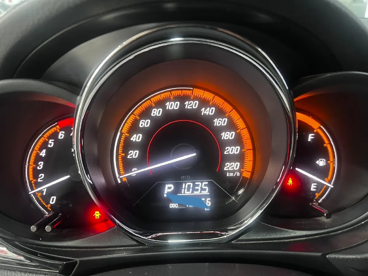 2022 Toyota Yaris L 1.5L 112HP L4 CVT,autocango,china used car exporter,china ev exporter,chinese used car exporter,chinese used ev exporter