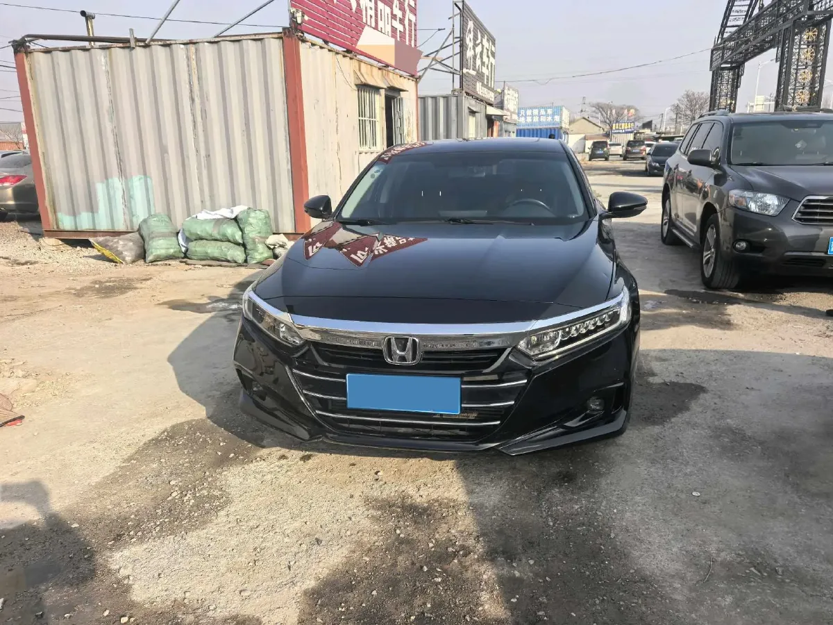 2022 Honda Accord 1.5T 194HP L4 CVT,autocango,china used car exporter,china ev exporter,chinese used car exporter,chinese used ev exporter