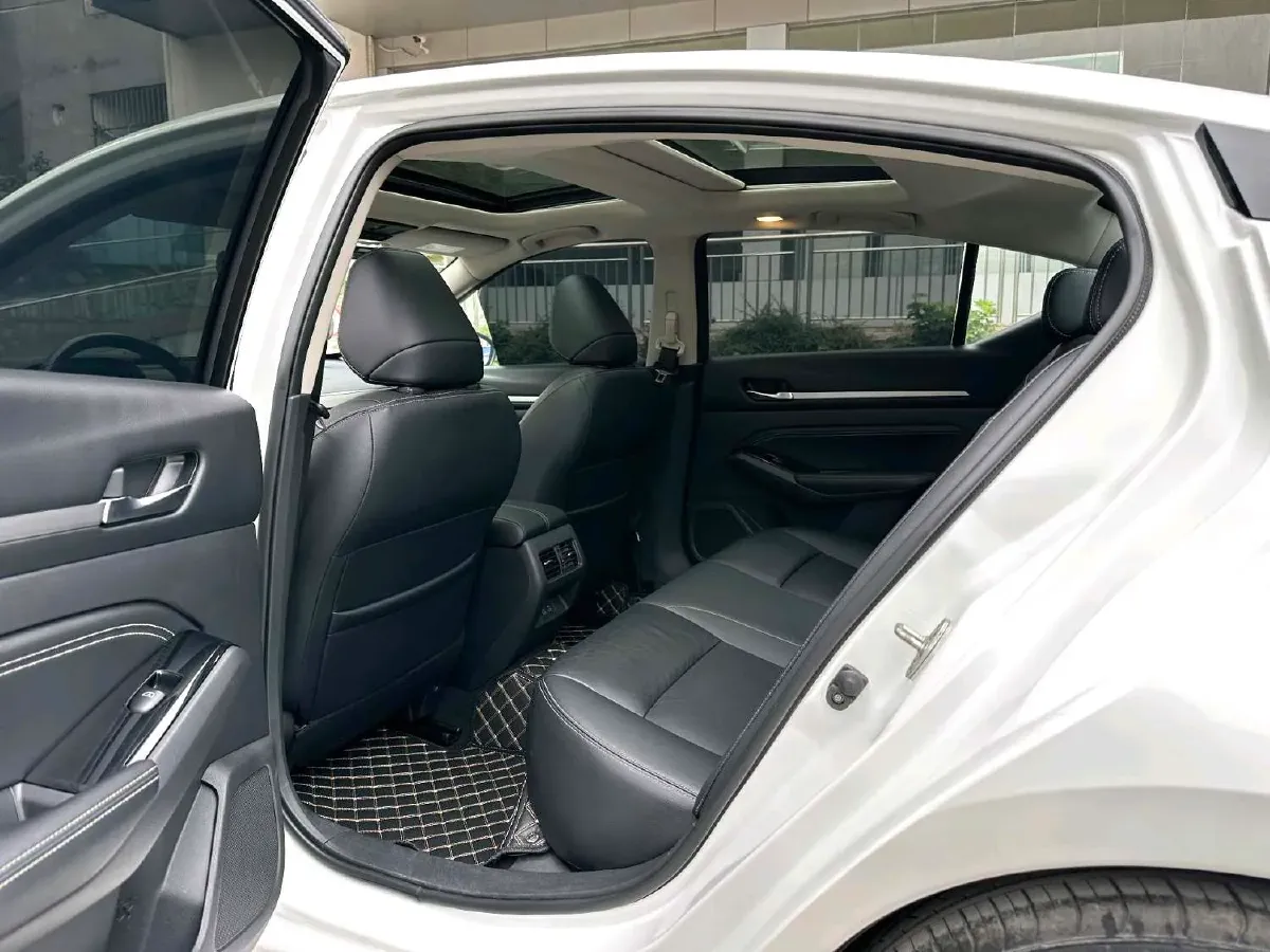 2022 Nissan Teana 2.0L 156HP L4 CVT,autocango,china used car exporter,china ev exporter,chinese used car exporter,chinese used ev exporter