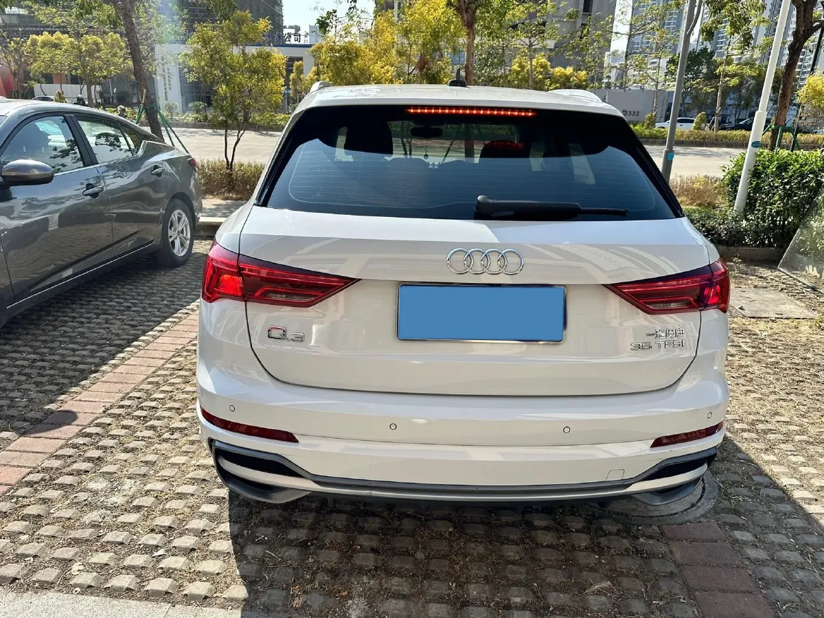 2021 Audi Q3 1.4T 150HP L4 7DCT,autocango,china used car exporter,china ev exporter,chinese used car exporter,chinese used ev exporter