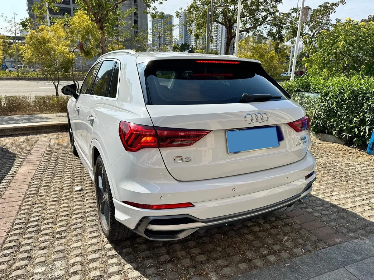 2021 Audi Q3 1.4T 150HP L4 7DCT,autocango,china used car exporter,china ev exporter,chinese used car exporter,chinese used ev exporter