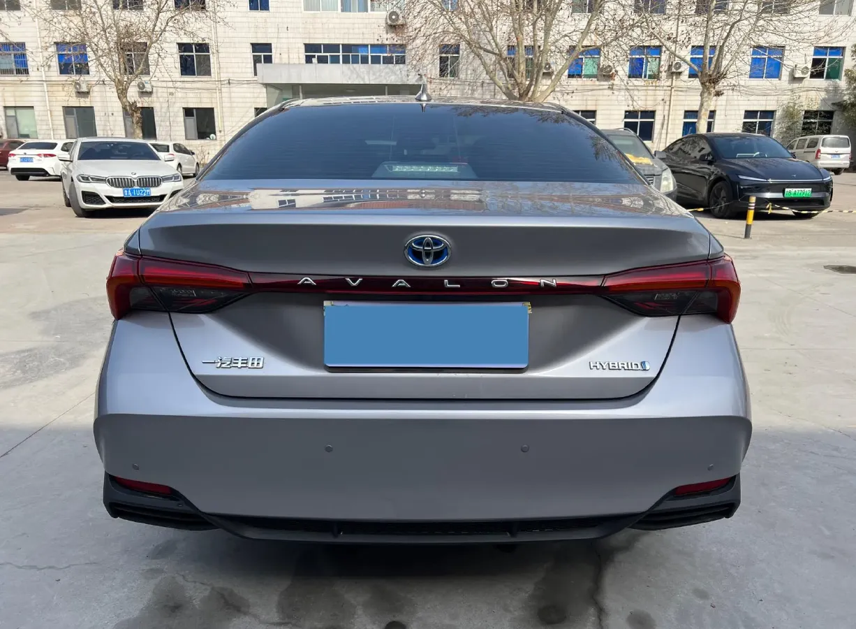 2022 Toyota Avalon 2.5L 178HP L4 E-CVT Hybrid,autocango,china used car exporter,china ev exporter,chinese used car exporter,chinese used ev exporter