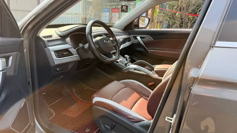 2022 Geely Azkarra 1.8T 184HP L4 7DCT,autocango,china used car exporter,china ev exporter,chinese used car exporter,chinese used ev exporter