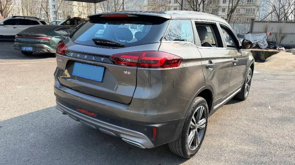 2022 Geely Azkarra 1.8T 184HP L4 7DCT,autocango,china used car exporter,china ev exporter,chinese used car exporter,chinese used ev exporter
