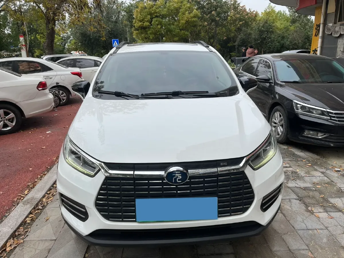 2019 BYD Yuan BEV 42KWH,autocango,china used car exporter,china ev exporter,chinese used car exporter,chinese used ev exporter