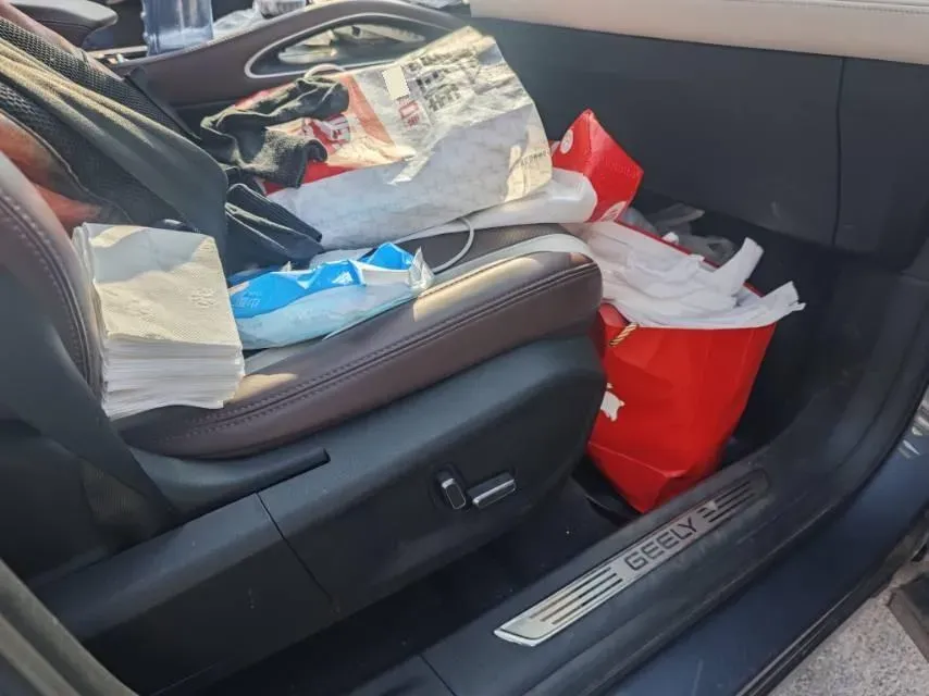 2021 Geely Monjaro 2.0T 238HP L4 8AT,autocango,china used car exporter,china ev exporter,chinese used car exporter,chinese used ev exporter