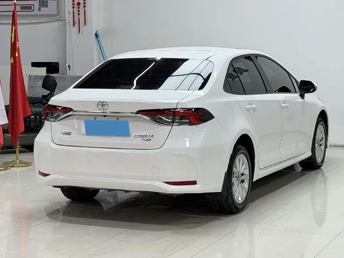 2021 Toyota Corolla 1.2T 116HP L4 CVT,autocango,china used car exporter,china ev exporter,chinese used car exporter,chinese used ev exporter