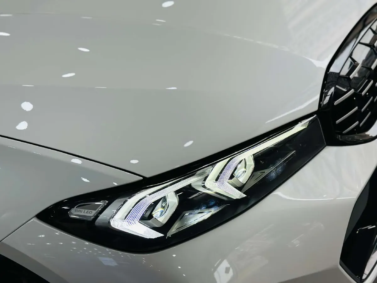 2023 BMW 3 Series 2.0T 184HP L4 8AT,autocango,china used car exporter,china ev exporter,chinese used car exporter,chinese used ev exporter