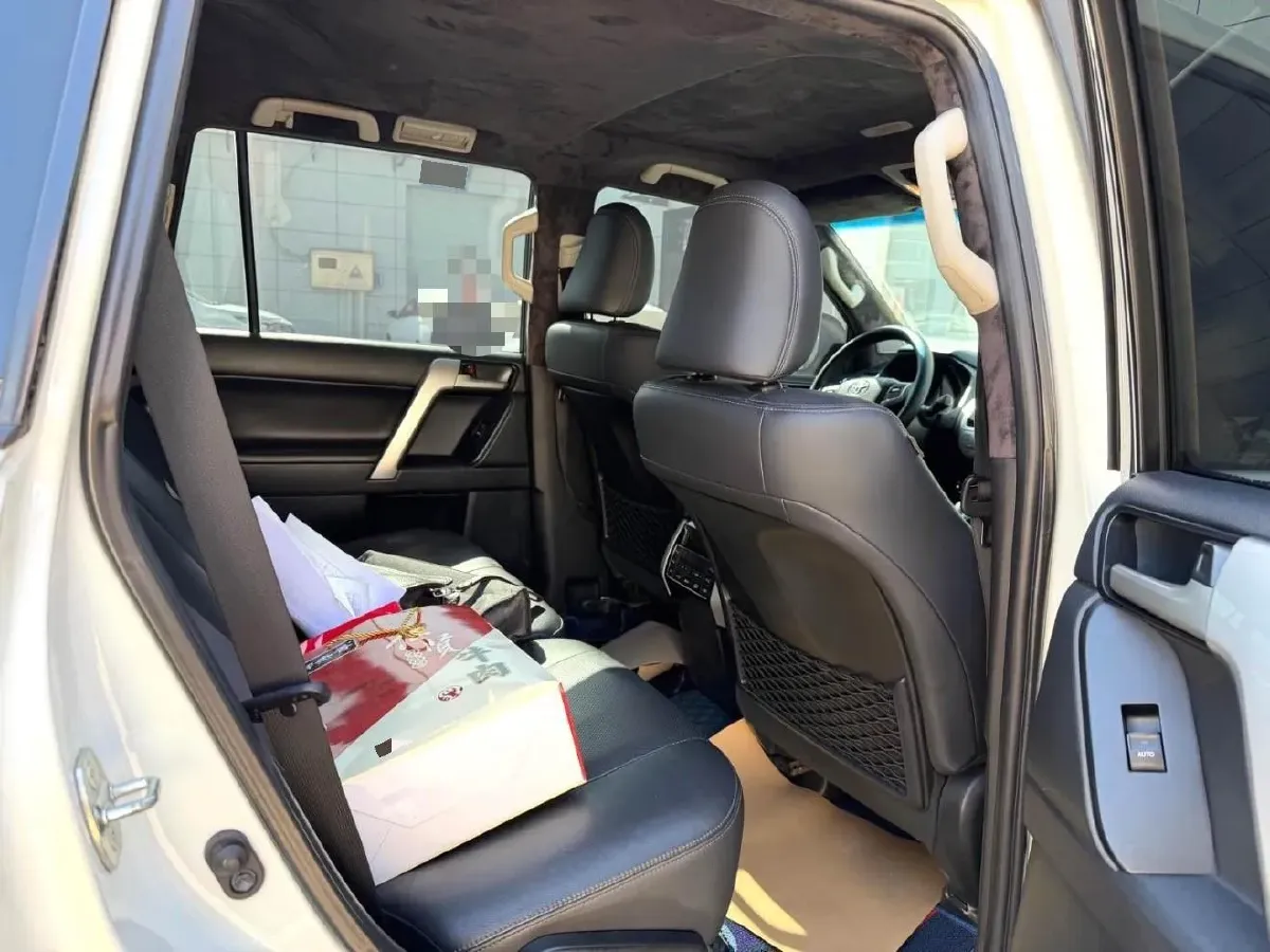 2019 Toyota Land Cruiser Prado 3.5L 280HP V6 6AT,autocango,china used car exporter,china ev exporter,chinese used car exporter,chinese used ev exporter