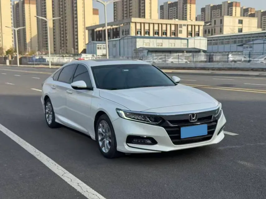 2018 Honda Accord 1.5T 194HP L4 CVT,autocango,china used car exporter,china ev exporter,chinese used car exporter,chinese used ev exporter
