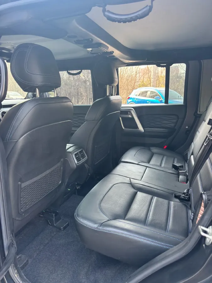 2021 Beijing BJ40 2.0T 163HP L4 8AT,autocango,china used car exporter,china ev exporter,chinese used car exporter,chinese used ev exporter