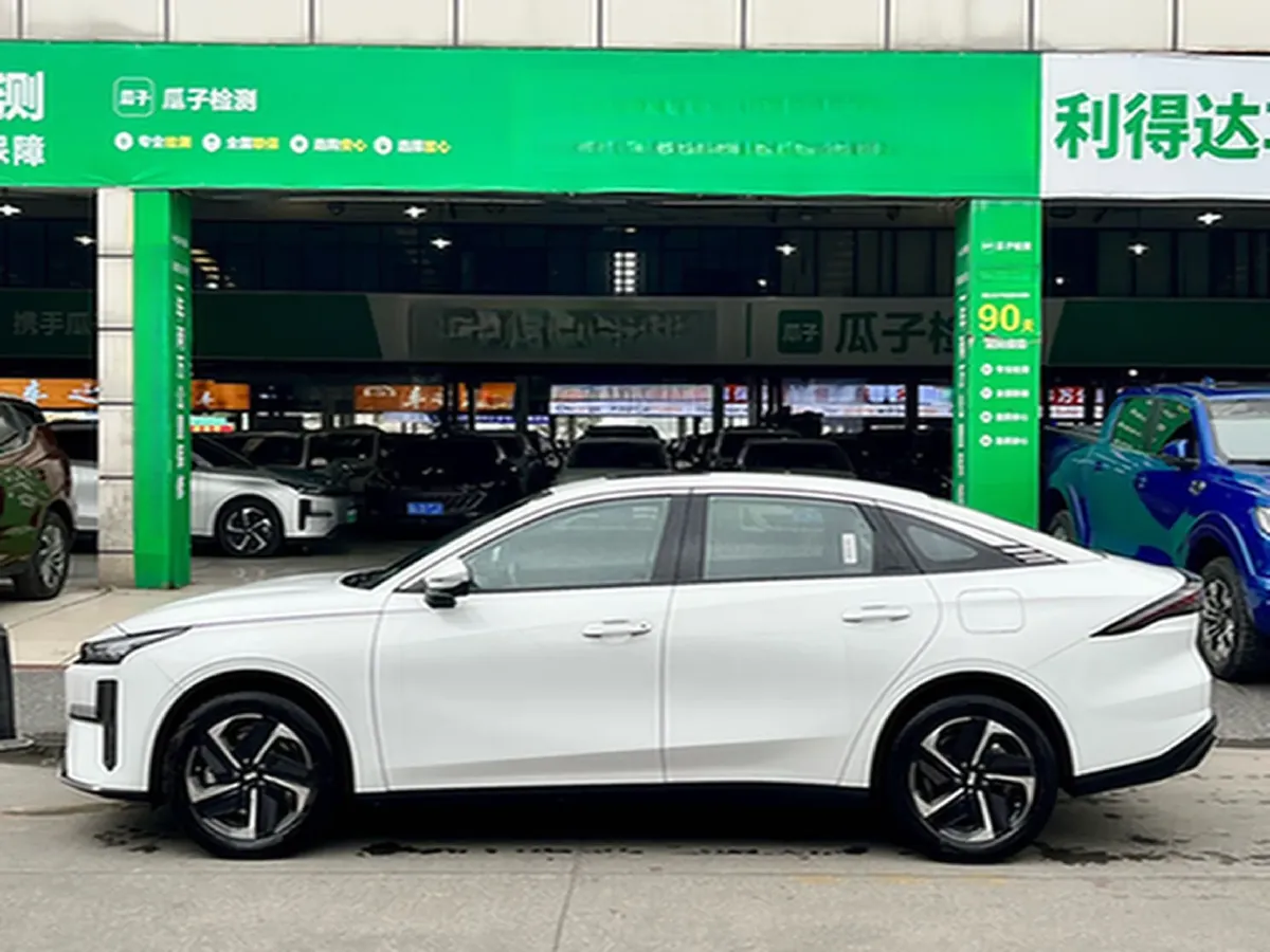 2025 BYD Sea Lion 05 DM-i 1.5L 101HP L4 E-CVT PHEV 12.9KWH,autocango,china used car exporter,china ev exporter,chinese used car exporter,chinese used ev exporter