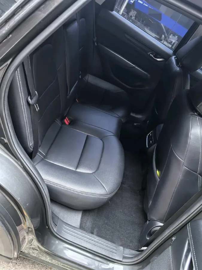 2022 Hyundai Tucson 2.0L 150HP L4 6AT Hybrid,autocango,china used car exporter,china ev exporter,chinese used car exporter,chinese used ev exporter