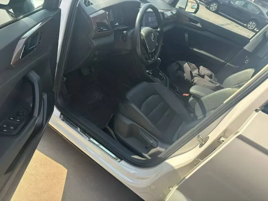 2021 Volkswagen Tharu 1.4T 150HP L4 7DCT,autocango,china used car exporter,china ev exporter,chinese used car exporter,chinese used ev exporter