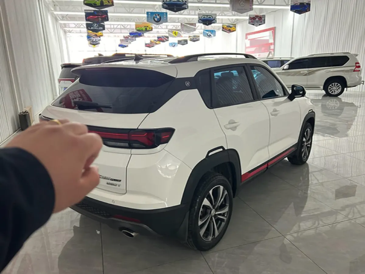 2021 ChangAn CS35 Plus 1.4T 160HP L4 7DCT,autocango,china used car exporter,china ev exporter,chinese used car exporter,chinese used ev exporter