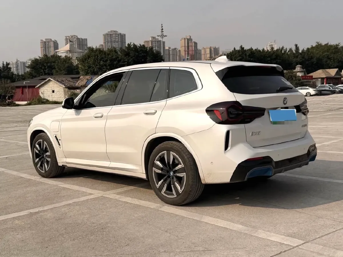 2022 BMW iX3 BEV 80KWH,autocango,china used car exporter,china ev exporter,chinese used car exporter,chinese used ev exporter