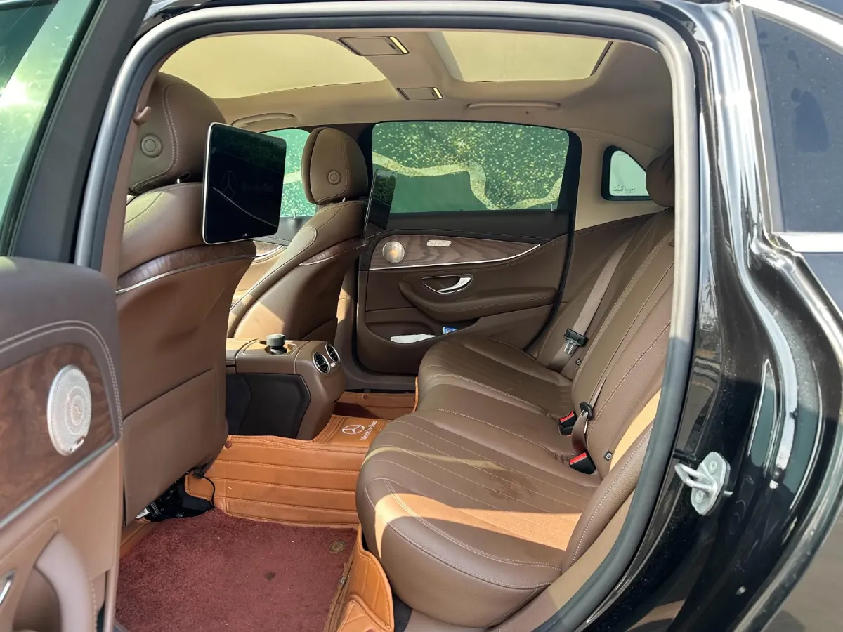 2020 Mercedes-Benz E Class 1.5T 184HP L4 9AT,autocango,china used car exporter,china ev exporter,chinese used car exporter,chinese used ev exporter