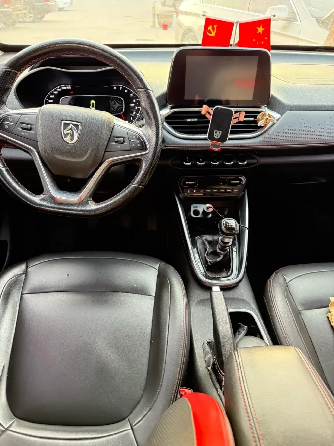 2019 Bestune X40 1.6L 114HP L4 5MT,autocango,china used car exporter,china ev exporter,chinese used car exporter,chinese used ev exporter