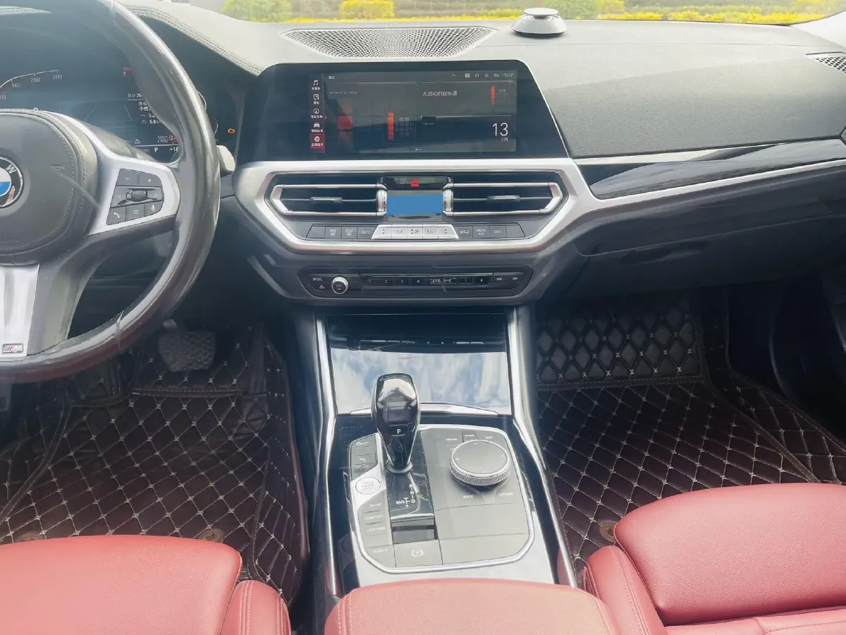 2021 BMW 3 Series 2.0T 156HP L4 8AT,autocango,china used car exporter,china ev exporter,chinese used car exporter,chinese used ev exporter