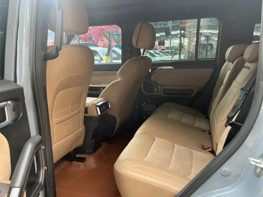 2023 Jetour Traveller 2.0T 254HP L4 7DCT,autocango,china used car exporter,china ev exporter,chinese used car exporter,chinese used ev exporter