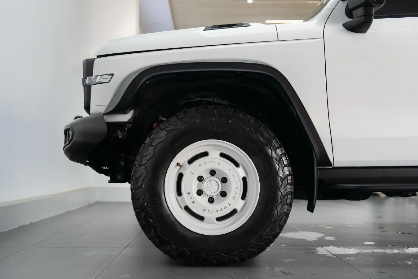 2023 Tank 300 2.0T 227HP L4 8AT,autocango,china used car exporter,china ev exporter,chinese used car exporter,chinese used ev exporter