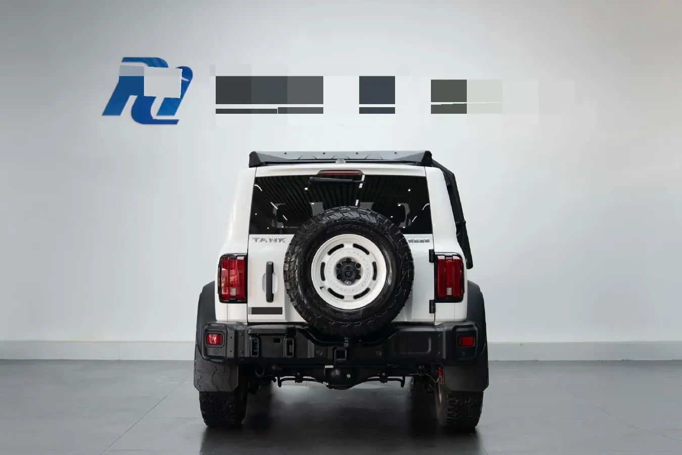 2023 Tank 300 2.0T 227HP L4 8AT,autocango,china used car exporter,china ev exporter,chinese used car exporter,chinese used ev exporter