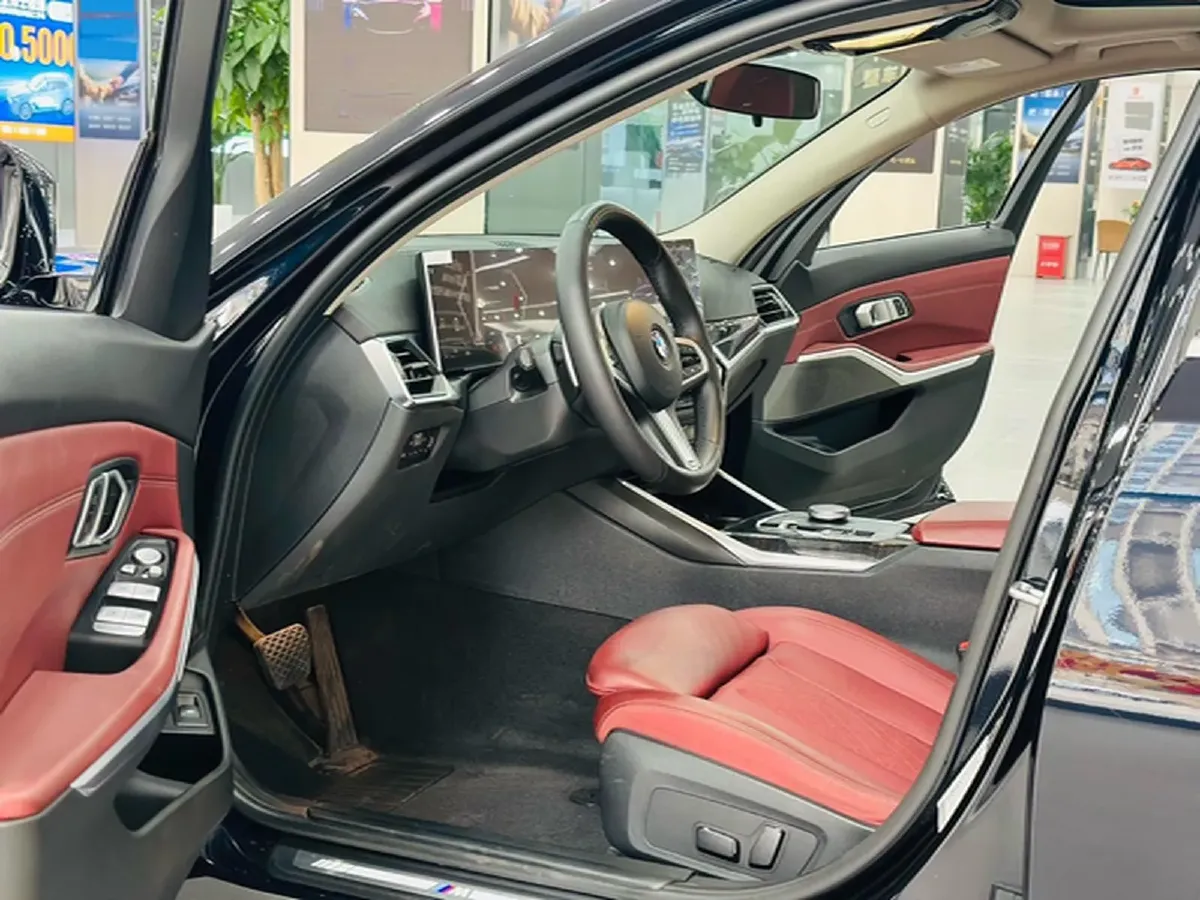 2024 BMW 3 Series 2.0T 184HP L4 8AT,autocango,china used car exporter,china ev exporter,chinese used car exporter,chinese used ev exporter