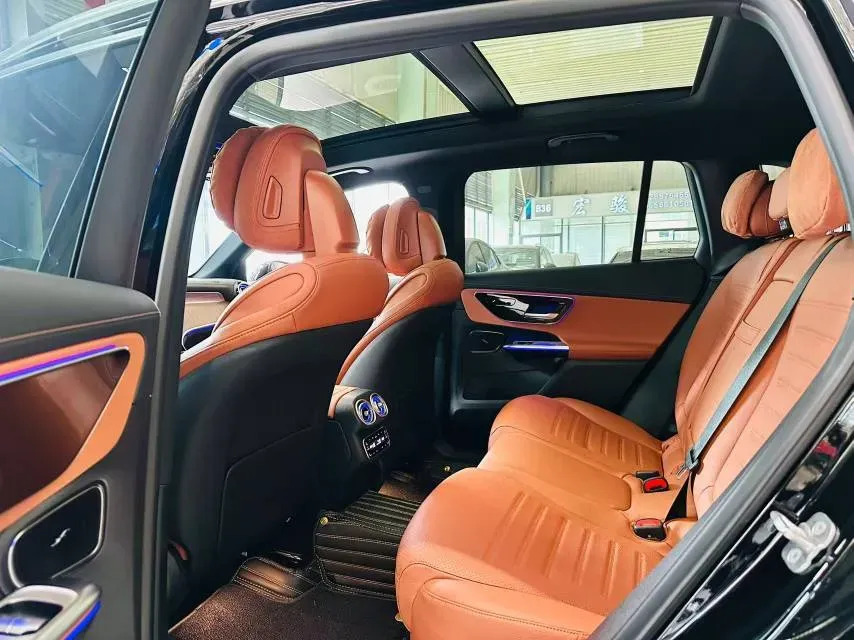 2024 Mercedes-Benz GLC Class 2.0T 258HP L4 9AT,autocango,china used car exporter,china ev exporter,chinese used car exporter,chinese used ev exporter