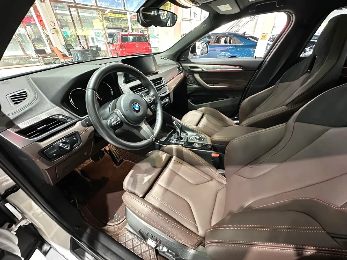 2021 BMW X2 2.0T 192HP L4 7DCT,autocango,china used car exporter,china ev exporter,chinese used car exporter,chinese used ev exporter