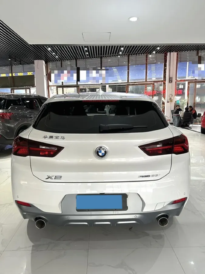 2021 BMW X2 2.0T 192HP L4 7DCT,autocango,china used car exporter,china ev exporter,chinese used car exporter,chinese used ev exporter
