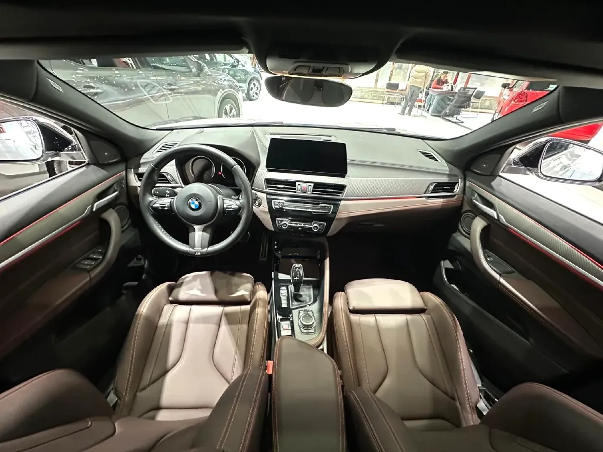 2021 BMW X2 2.0T 192HP L4 7DCT,autocango,china used car exporter,china ev exporter,chinese used car exporter,chinese used ev exporter