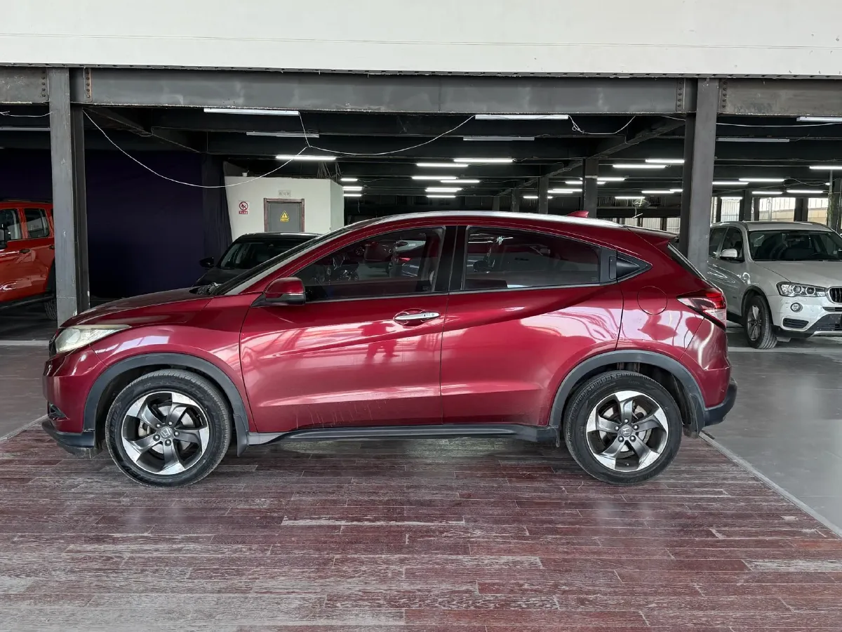 2017 Honda Vezel 1.8L 136HP L4 CVT,autocango,china used car exporter,china ev exporter,chinese used car exporter,chinese used ev exporter