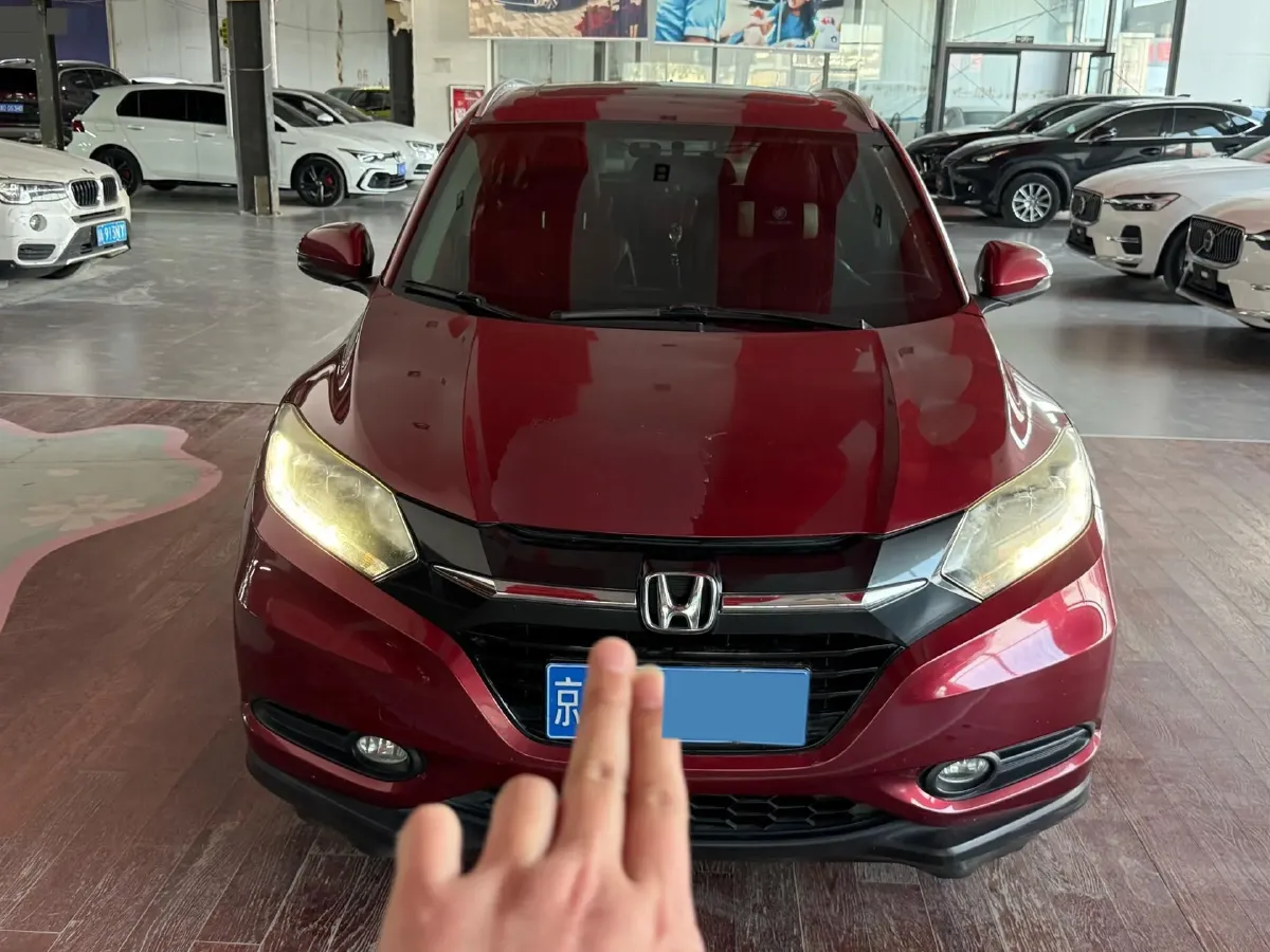 2017 Honda Vezel 1.8L 136HP L4 CVT,autocango,china used car exporter,china ev exporter,chinese used car exporter,chinese used ev exporter