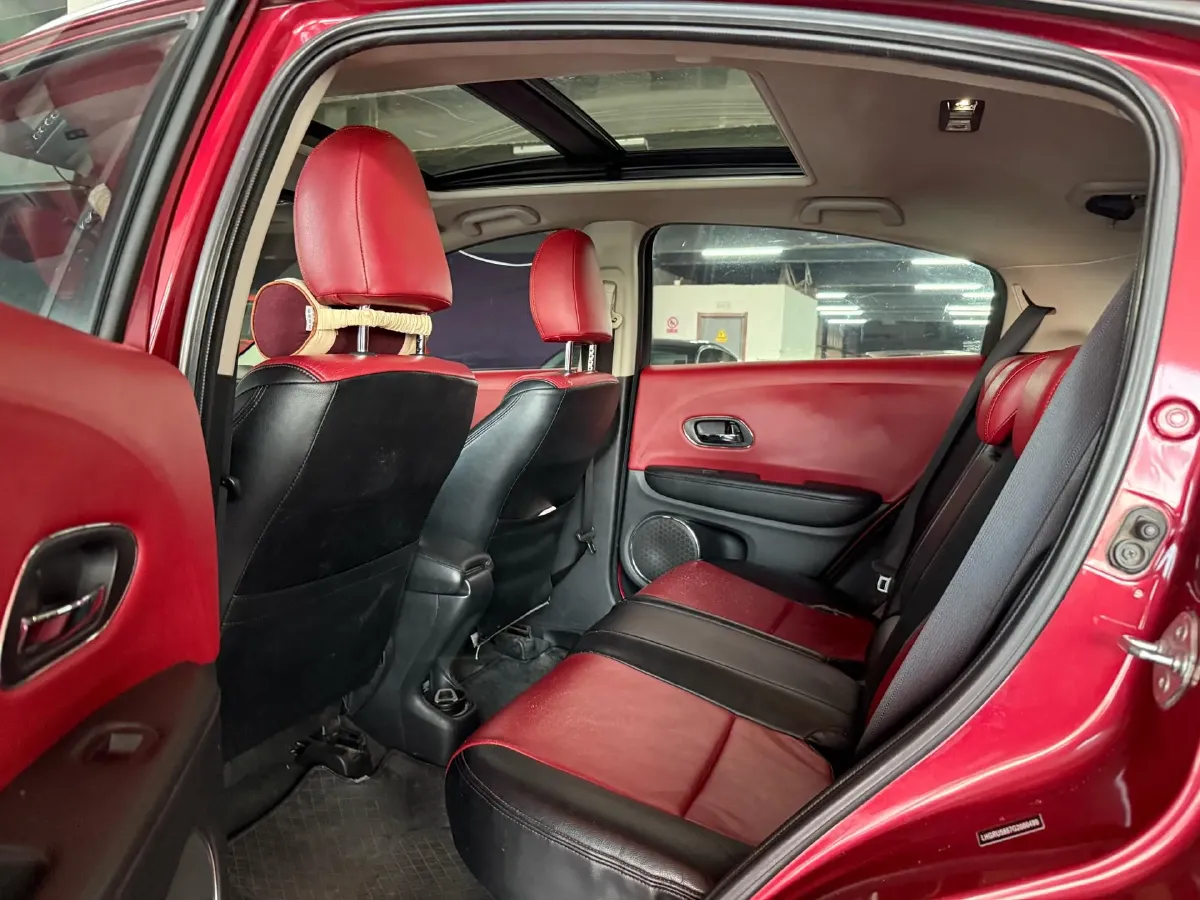 2017 Honda Vezel 1.8L 136HP L4 CVT,autocango,china used car exporter,china ev exporter,chinese used car exporter,chinese used ev exporter