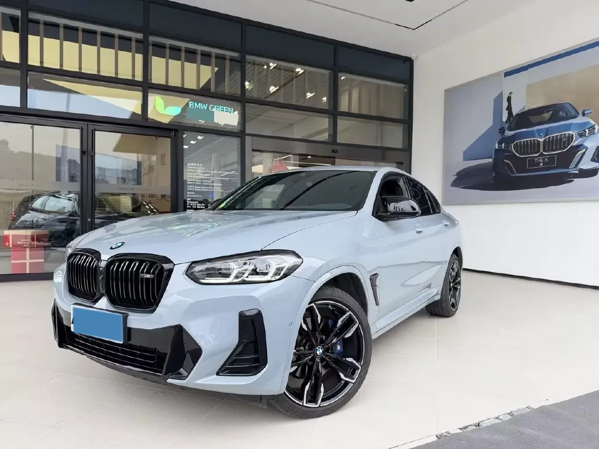 2022 BMW 3.0T 333HP L6 8AT,autocango,china used car exporter,china ev exporter,chinese used car exporter,chinese used ev exporter