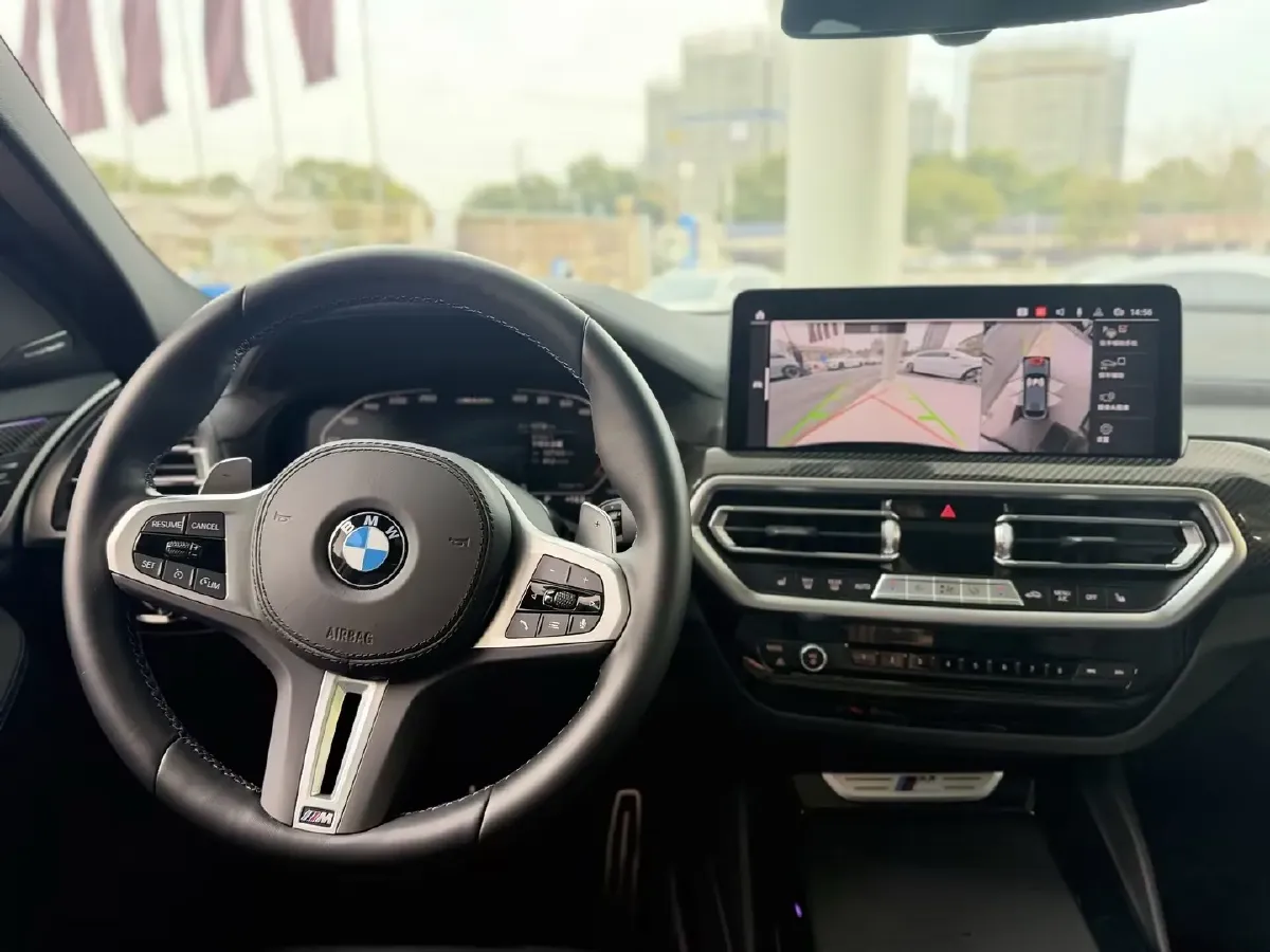2022 BMW 3.0T 333HP L6 8AT,autocango,china used car exporter,china ev exporter,chinese used car exporter,chinese used ev exporter