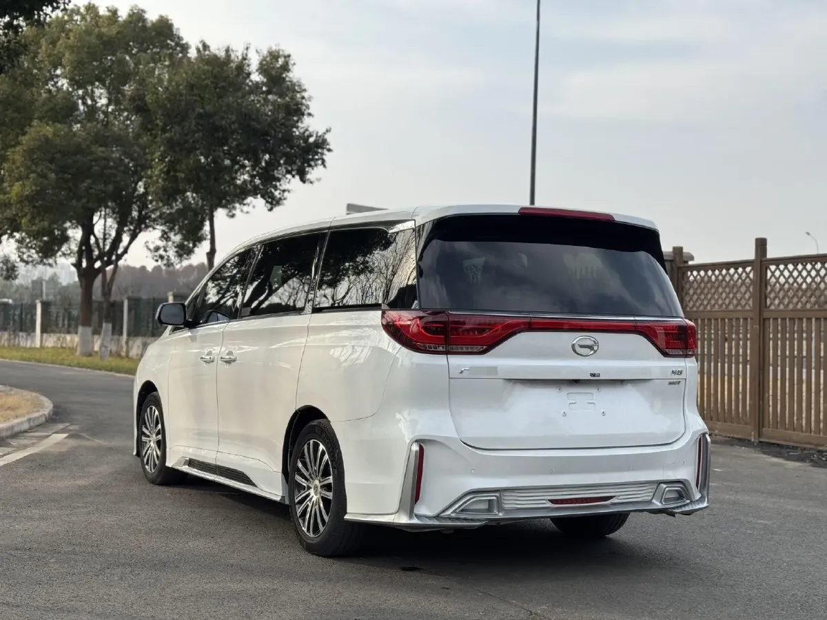 2021 GAC Trumpchi M8 2.0T 252HP L4 8AT,autocango,china used car exporter,china ev exporter,chinese used car exporter,chinese used ev exporter