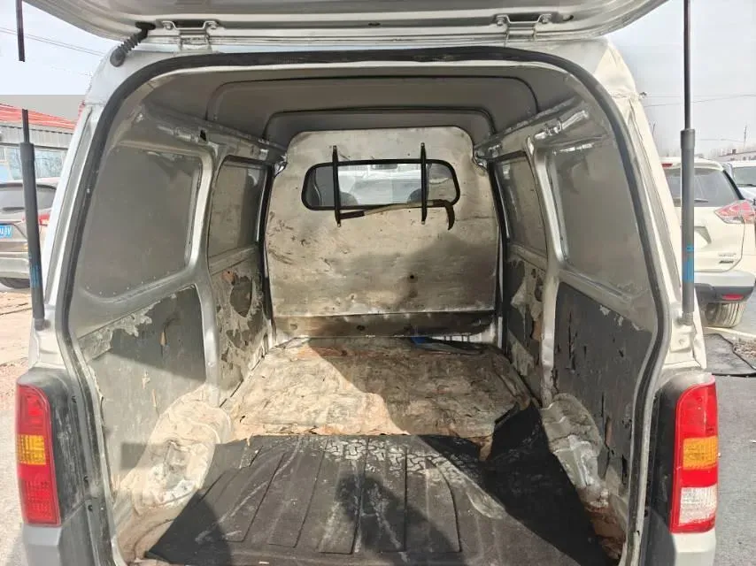 2020 WuLing ZhiGuang 1.2L 76HP L4 5MT,autocango,china used car exporter,china ev exporter,chinese used car exporter,chinese used ev exporter