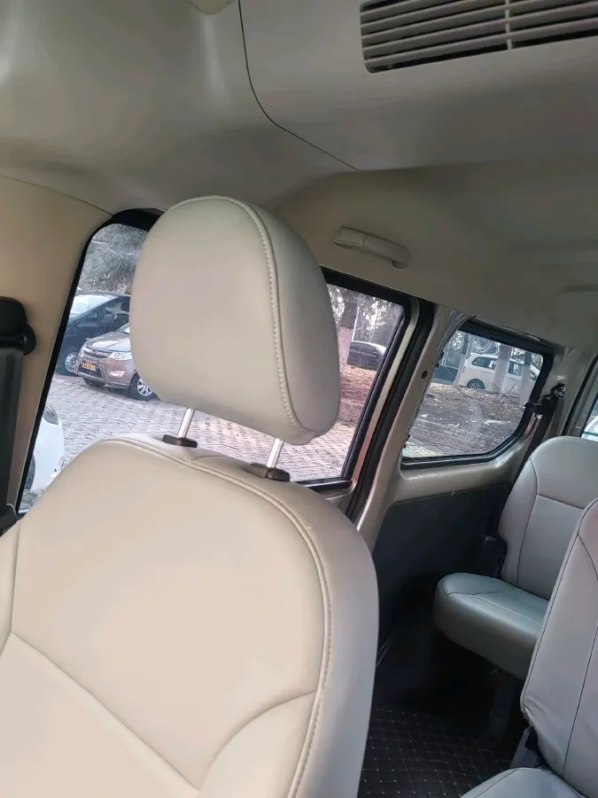 2019 WuLing ZhiGuang 1.2L 82HP L4 5MT,autocango,china used car exporter,china ev exporter,chinese used car exporter,chinese used ev exporter