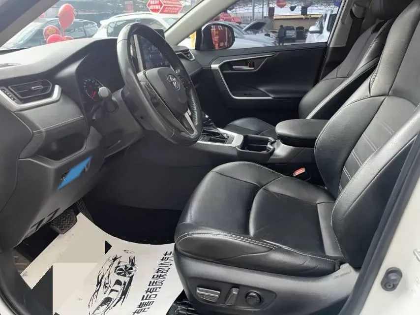 2022 Toyota Wildlander 2.0L 171HP L4 CVT,autocango,china used car exporter,china ev exporter,chinese used car exporter,chinese used ev exporter