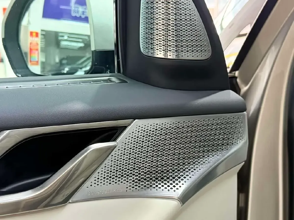 2025 Volvo EM90 BEV 116KWH,autocango,china used car exporter,china ev exporter,chinese used car exporter,chinese used ev exporter