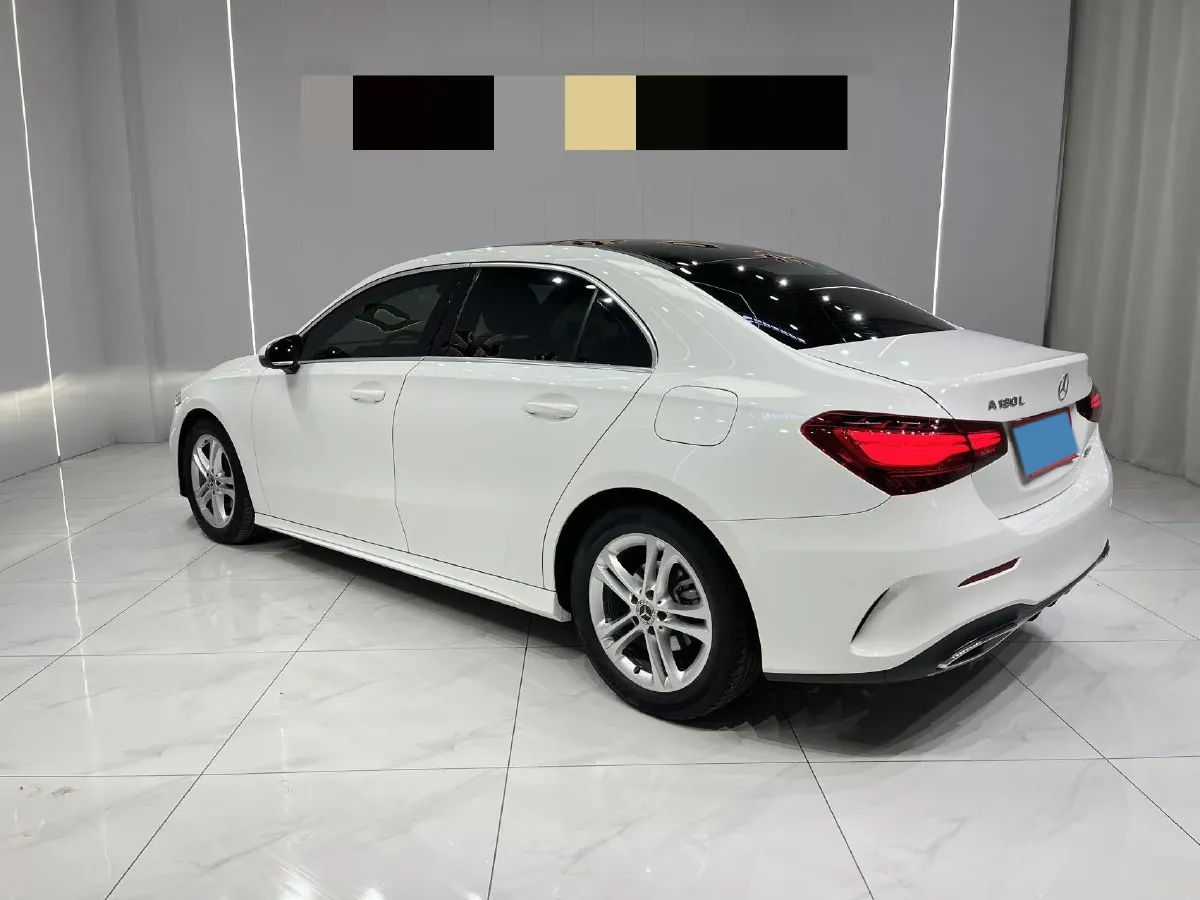 2023 Mercedes-Benz A Class 1.3T 136HP L4 7DCT,autocango,china used car exporter,china ev exporter,chinese used car exporter,chinese used ev exporter