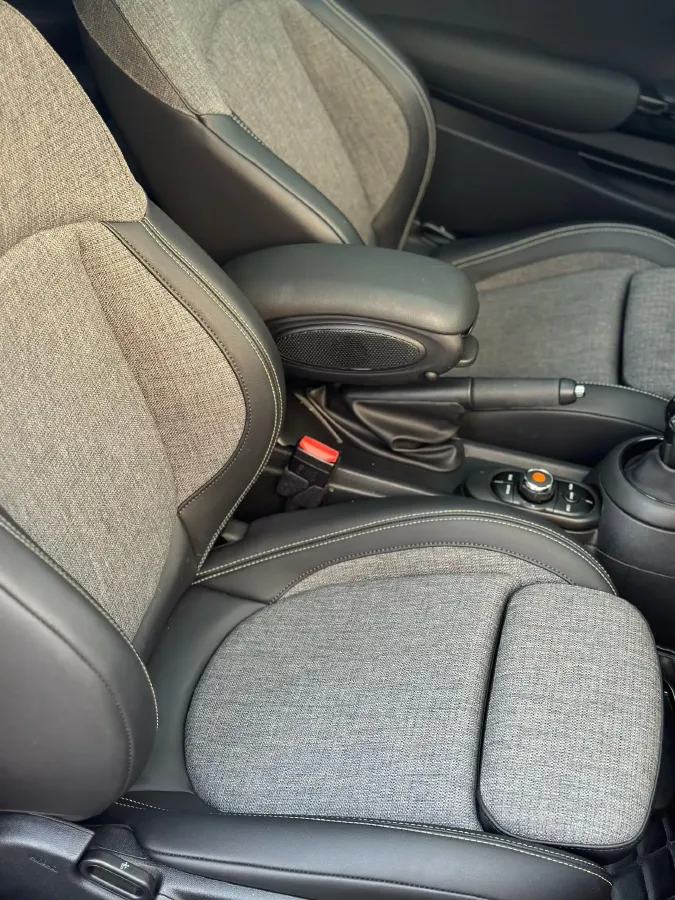 2020 MINI MINI 1.5T 136HP L3 7DCT,autocango,china used car exporter,china ev exporter,chinese used car exporter,chinese used ev exporter