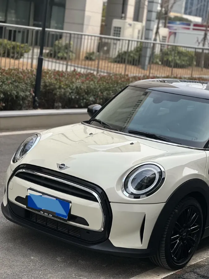 2022 MINI MINI 1.5T 136HP L3 7DCT,autocango,china used car exporter,china ev exporter,chinese used car exporter,chinese used ev exporter